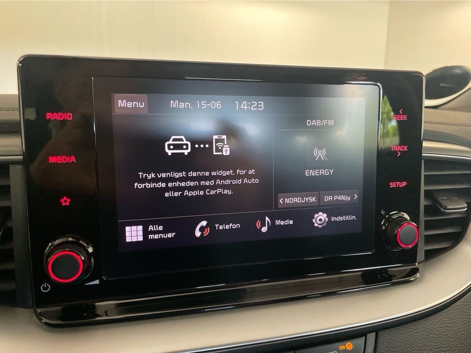 Kia Ceed 1,5 T-GDi Prestige SW DCT 5d