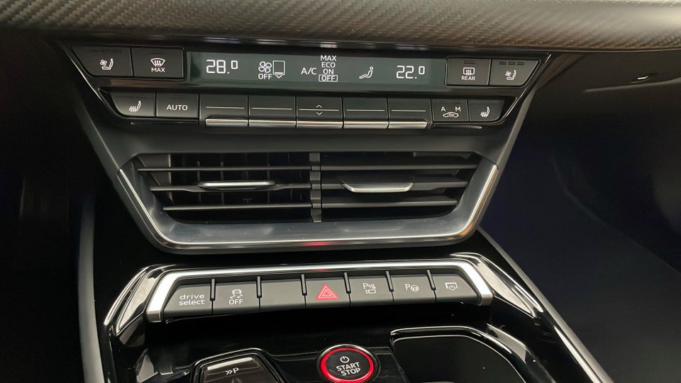 Audi RS e-tron GT quattro 4d