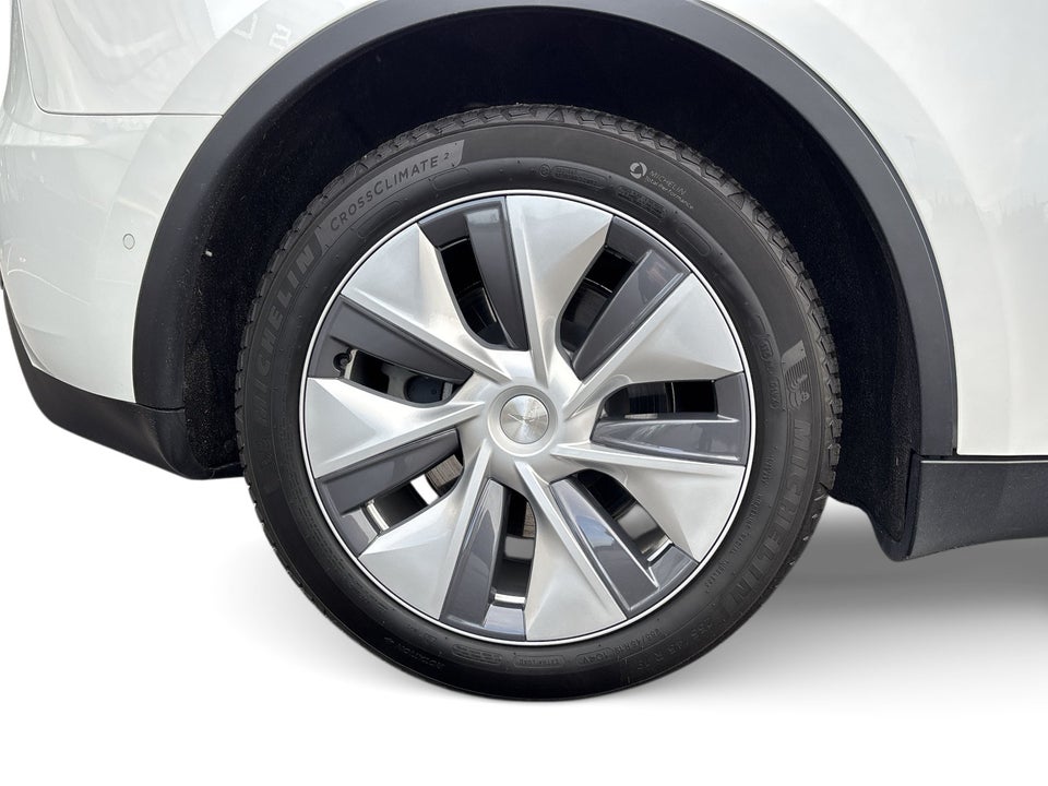 Tesla Model Y Long Range AWD 5d