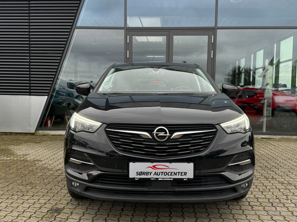 Opel Grandland X 1,5 CDTi 130 Excite 5d