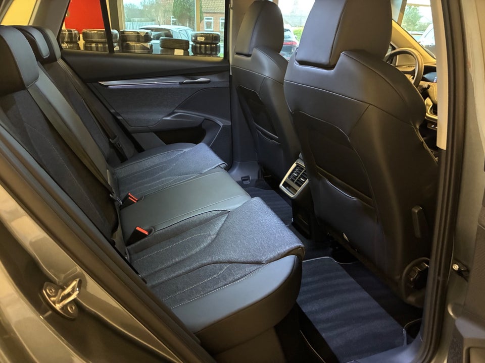 Skoda Elroq 60 iV Premium 5d