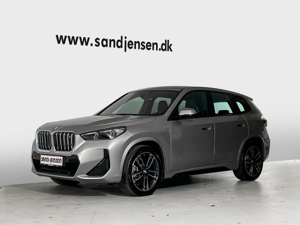 BMW iX1 xDrive30 M-Sport Van 5d