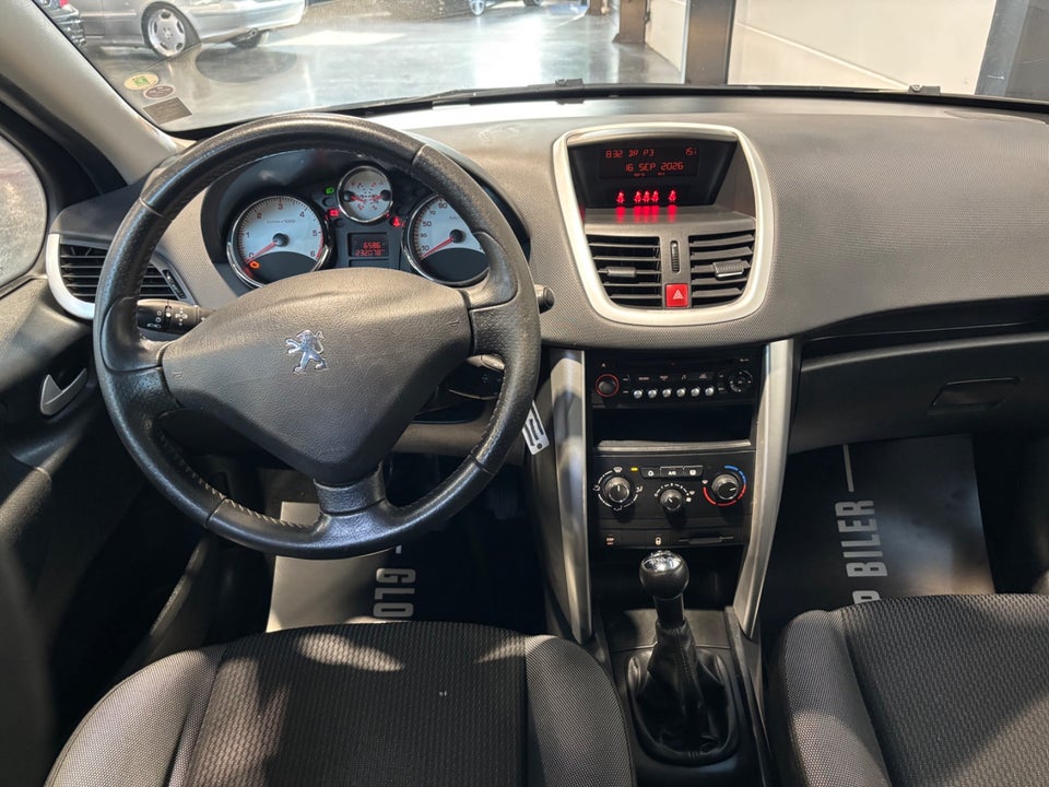 Peugeot 207 1,6 HDi 92 Active 5d
