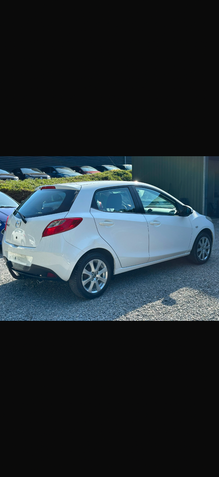 Mazda 2 1,3 Takara Edition 5d