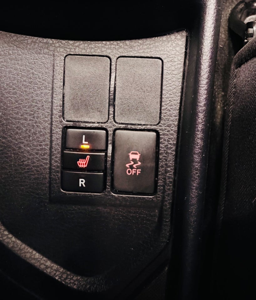 Toyota Yaris 1,0 VVT-i T2 5d