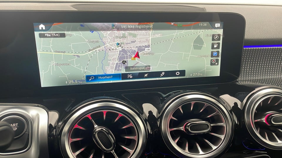 Mercedes EQB300 4Matic 5d