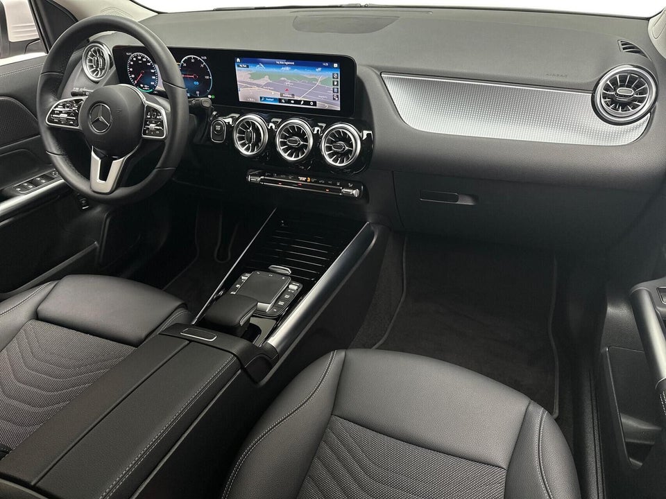 Mercedes EQA250 Progressive 5d