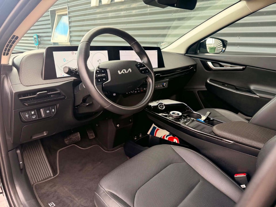 Kia EV6 77 Long Range Upgrade 5d