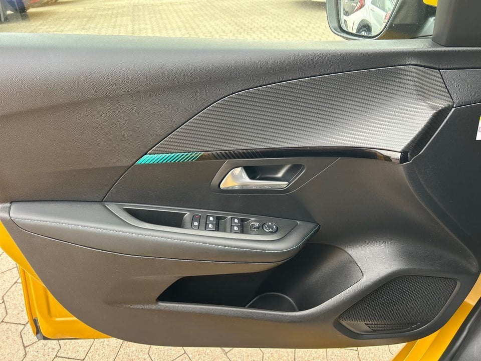 Peugeot 208 1,2 PureTech 100 Allure 5d