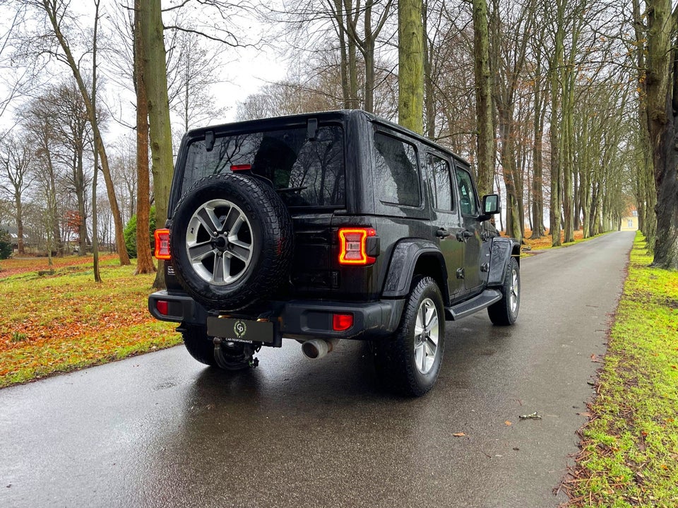 Jeep Wrangler Unlimited 2,0 T Sahara aut. 4x4 5d