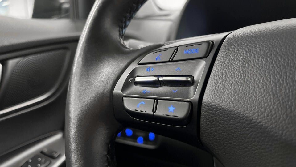 Hyundai Kona 39 EV Select 5d