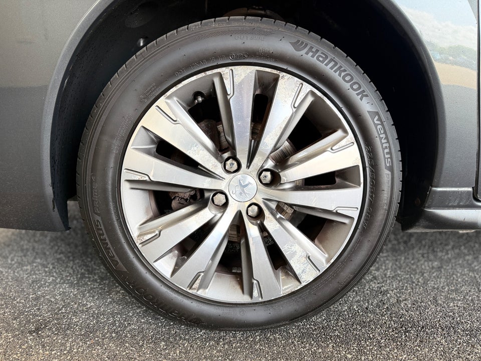 Peugeot 3008 1,6 HDi 114 Active 5d