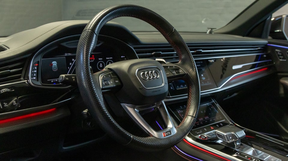 Audi RS Q8 4,0 TFSi quattro Tiptr. Van 5d