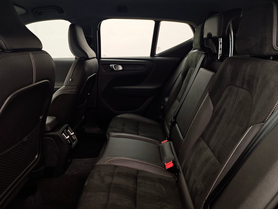 Volvo XC40 P8 ReCharge Twin R-Design 5d