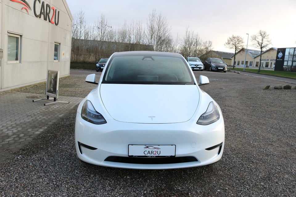 Tesla Model Y Long Range AWD 5d