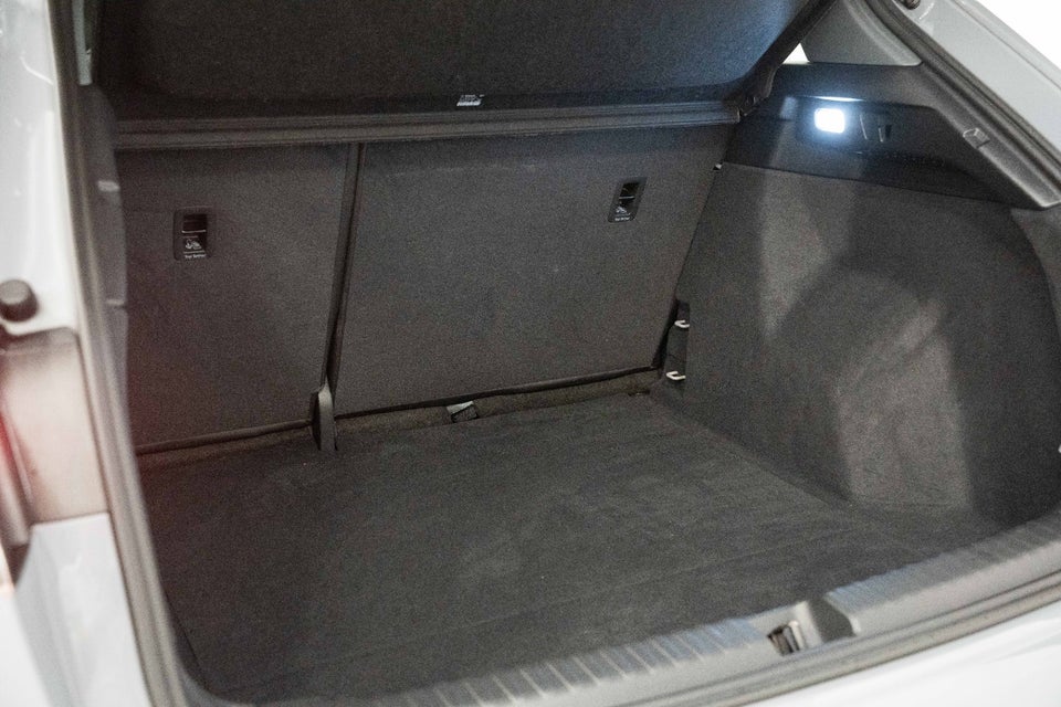 Audi Q4 e-tron 35 Advanced 5d