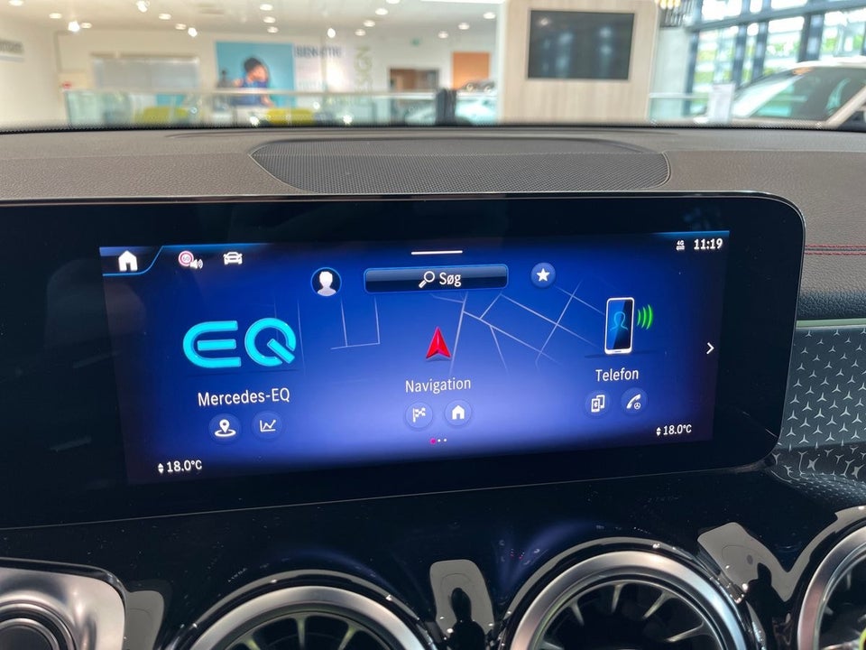 Mercedes EQB250+ AMG Advance 5d