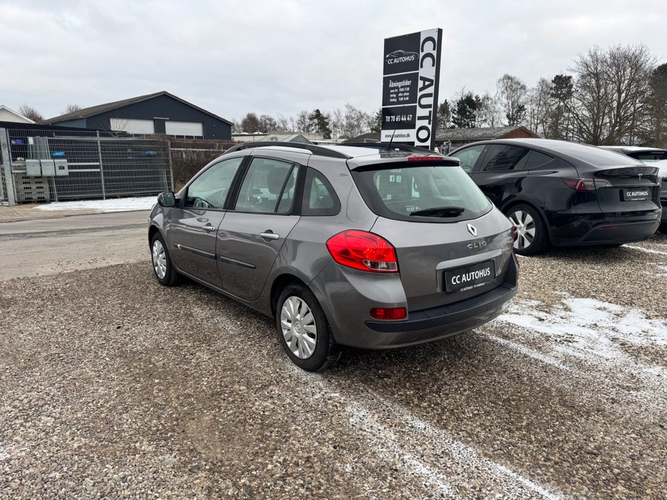 Renault Clio III 1,2 16V Sport Tourer 5d