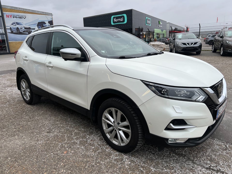 Nissan Qashqai 1,6 dCi 130 Tekna+ X-tr. 5d