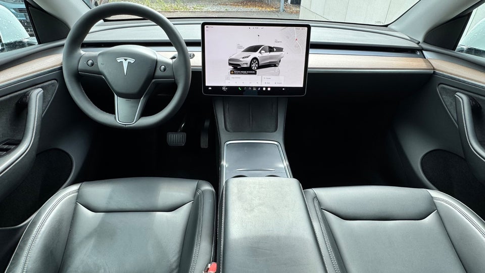 Tesla Model Y RWD 5d