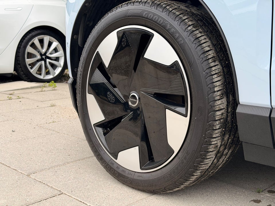 Volvo EX30 Extended Range Ultra 5d
