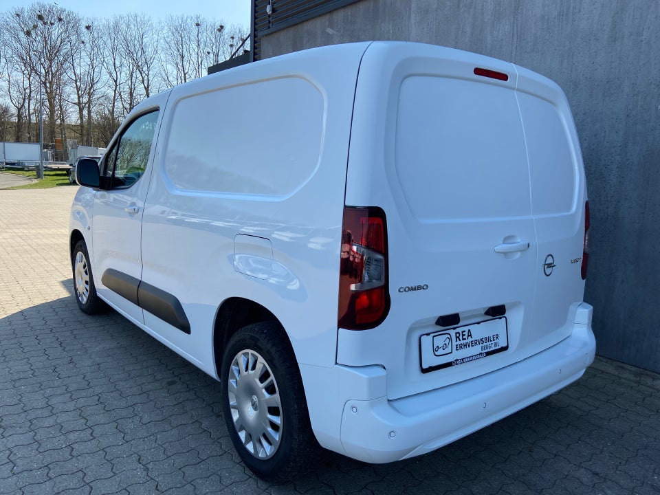 Opel Combo 1,5 D 102 Essentia L2V2