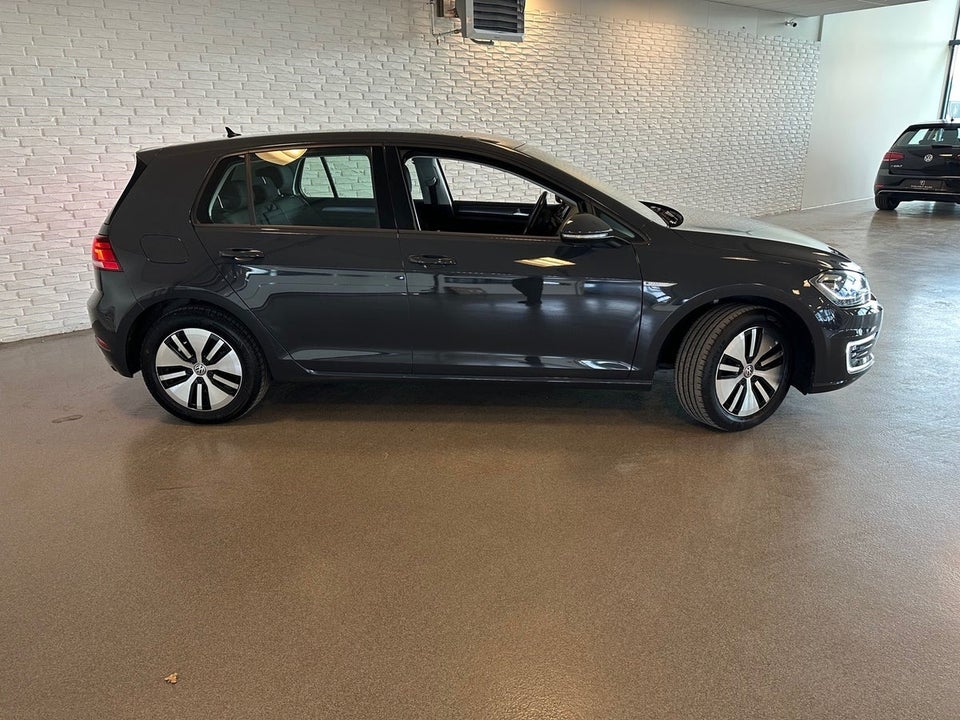 VW e-Golf VII 5d