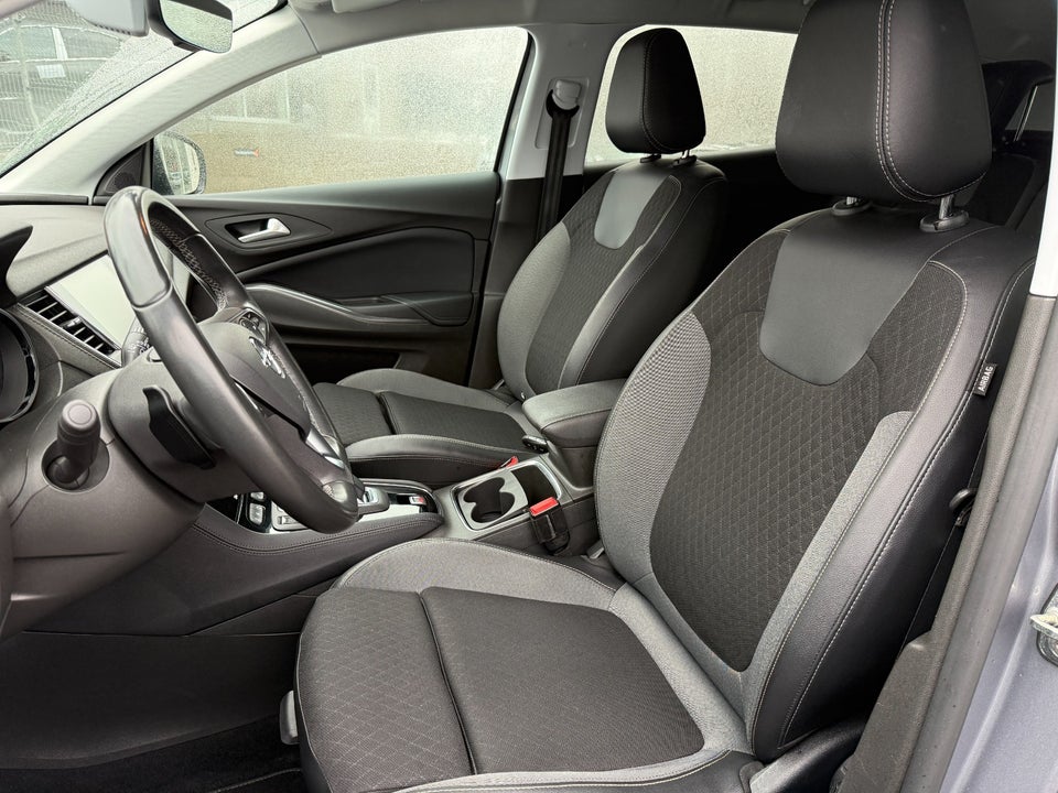 Opel Grandland X 1,6 Hybrid Ultimate aut. 5d