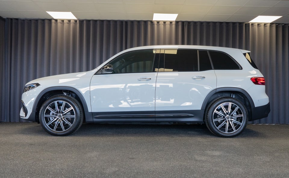 Mercedes EQB250+ AMG Advance Plus 7prs 5d