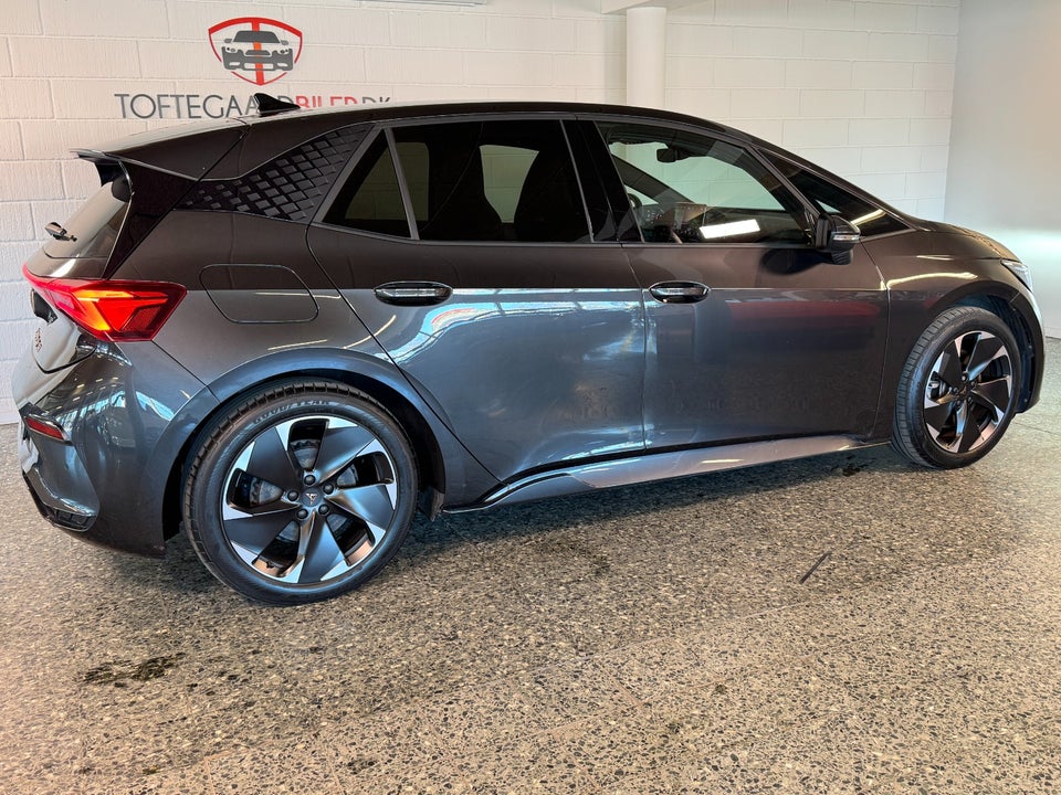 Cupra Born 77 e-Boost Dinamica Pack 5d