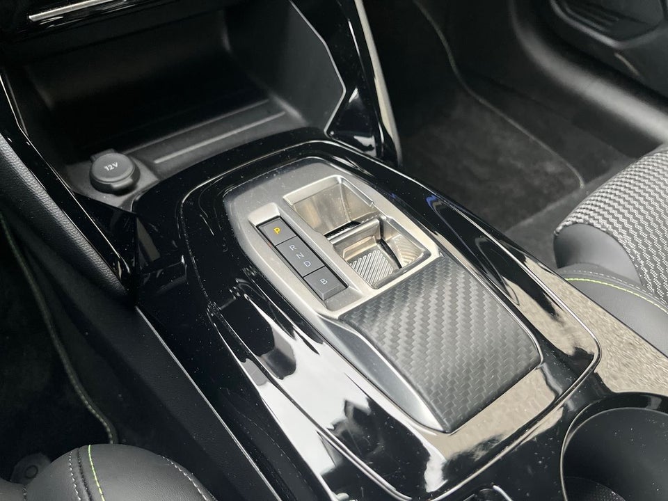 Peugeot e-208 54 GT 5d