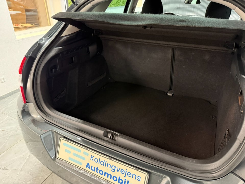 Citroën C4 1,6 e-HDi 112 Seduction E6G 5d