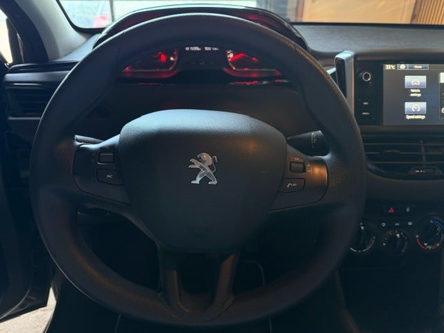 Peugeot 208 1,6 BlueHDi 100 Active 5d