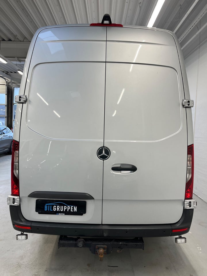 Mercedes Sprinter 319 3,0 CDi A3 Kassevogn aut. RWD