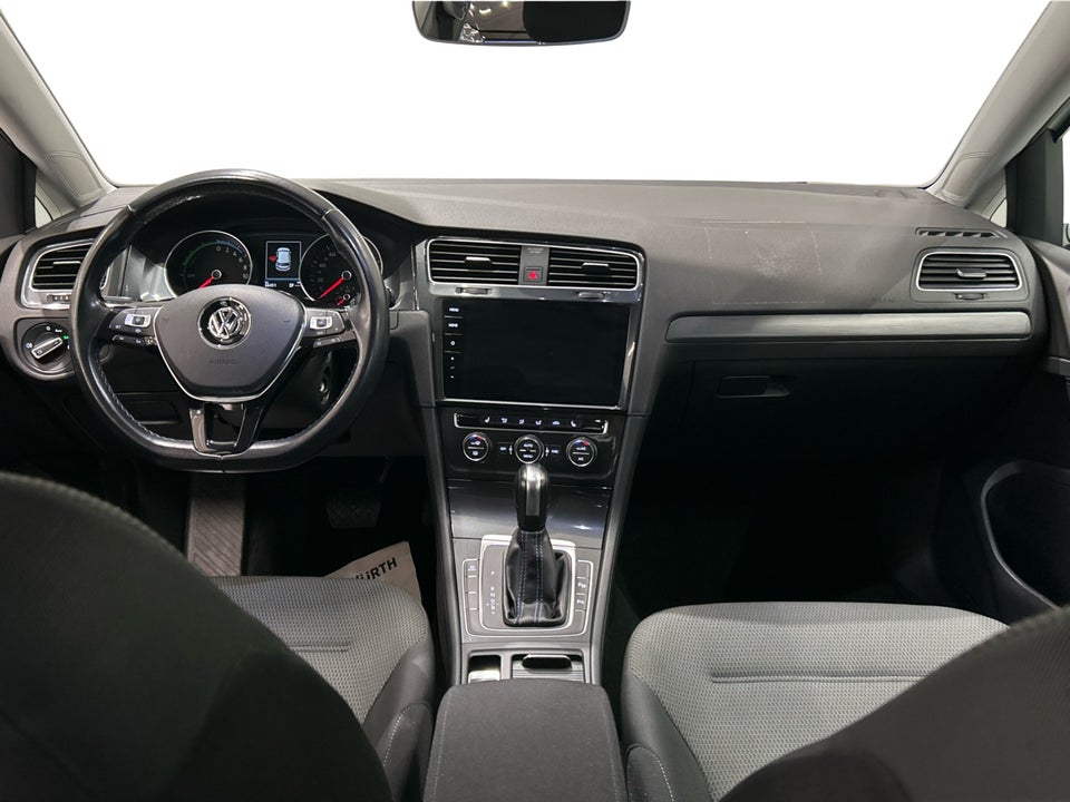 VW e-Golf VII Unlimited 5d