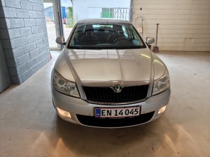 Skoda Octavia, modelår 2012, 289,000 km