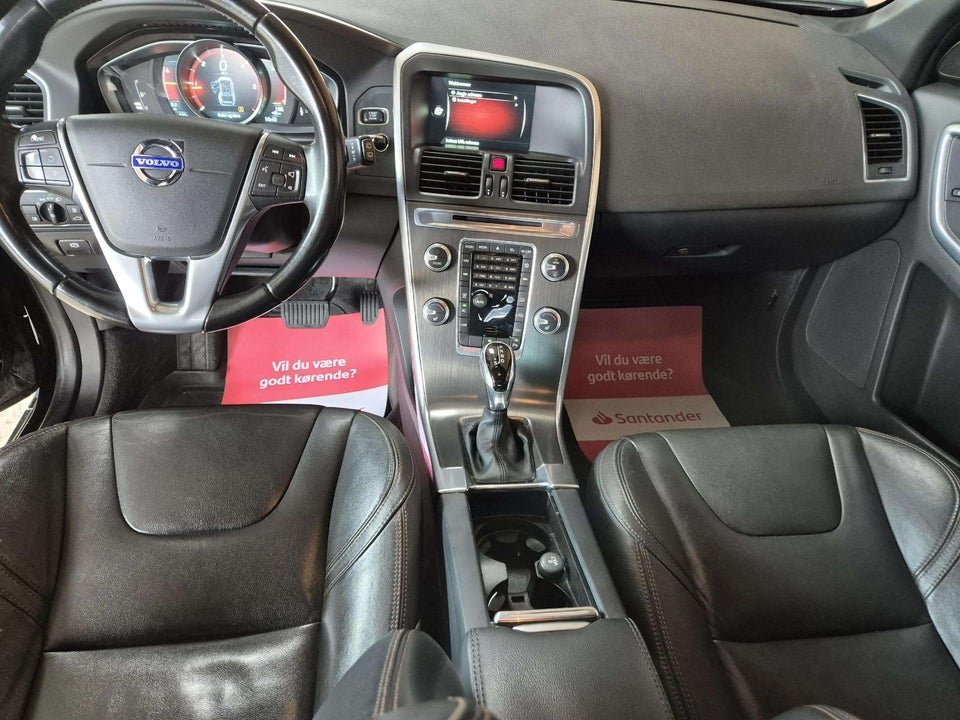 Volvo XC60 2,0 D4 181 Momentum aut. 5d