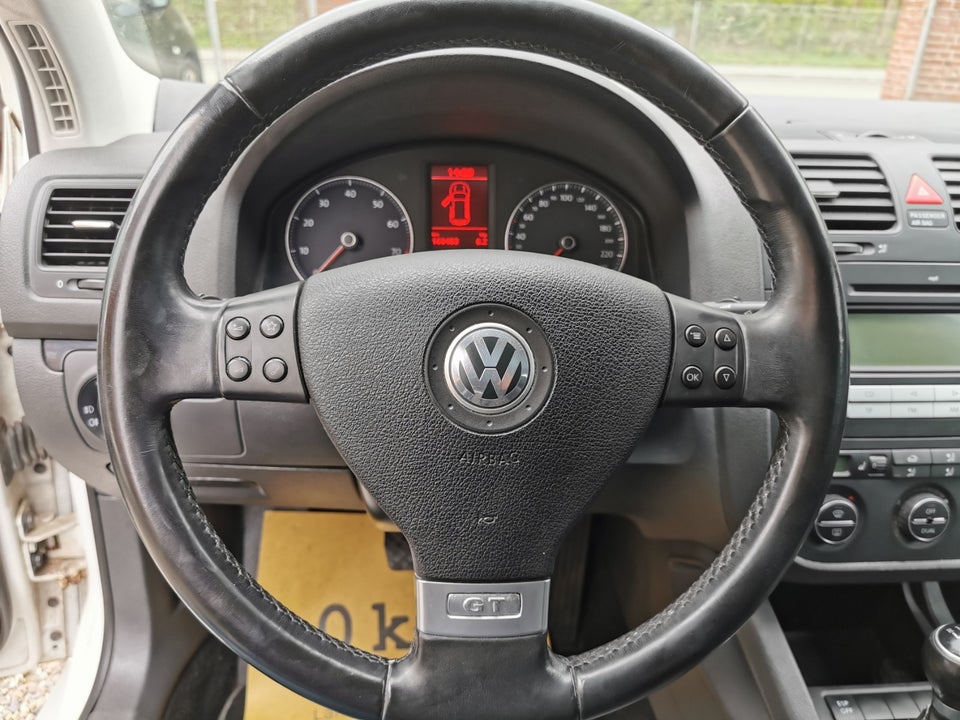 VW Golf V 1,4 TSi 140 Comfortline 5d