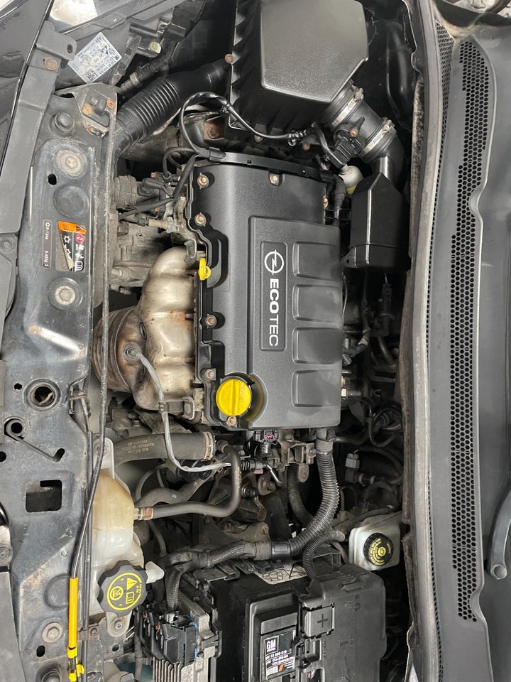 Opel Corsa 1,4 Enjoy 5d