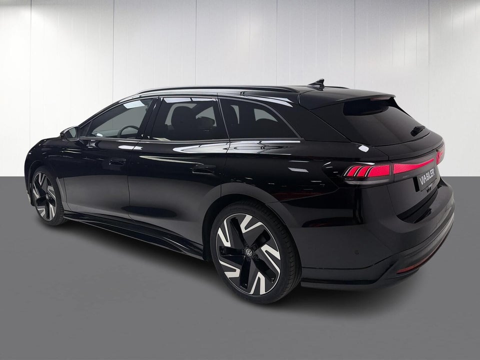 VW ID.7 86 Style S Tourer 5d