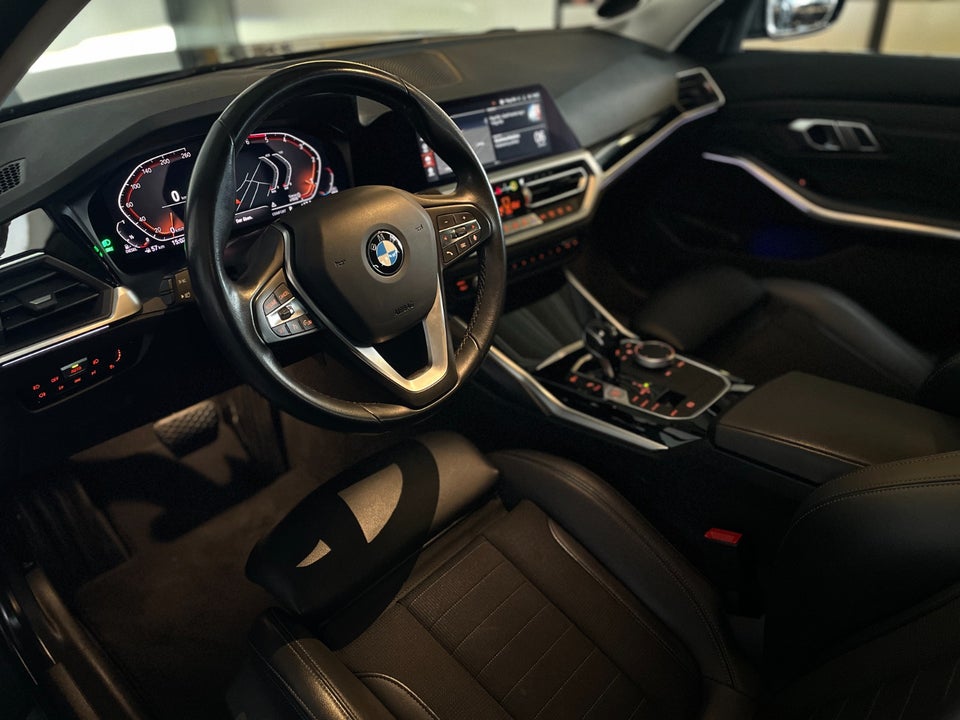 BMW 320d 2,0 Touring Sport Line aut. 5d