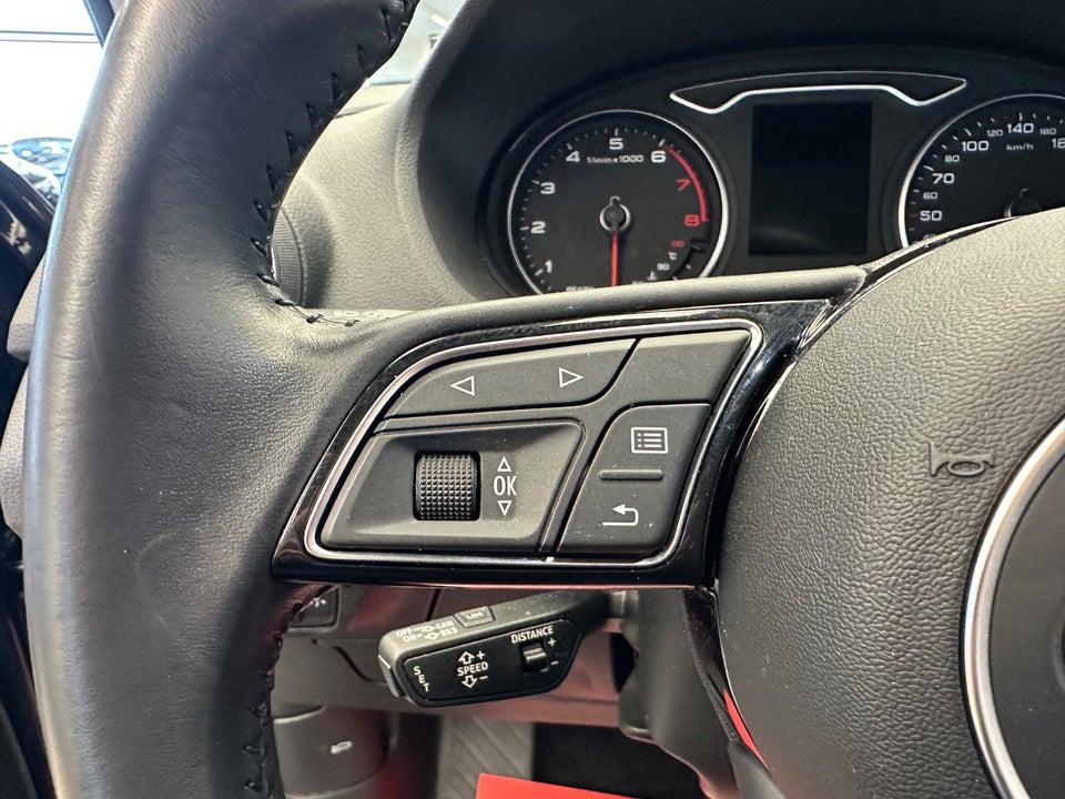 Audi Q2 35 TFSi S-tr. 5d