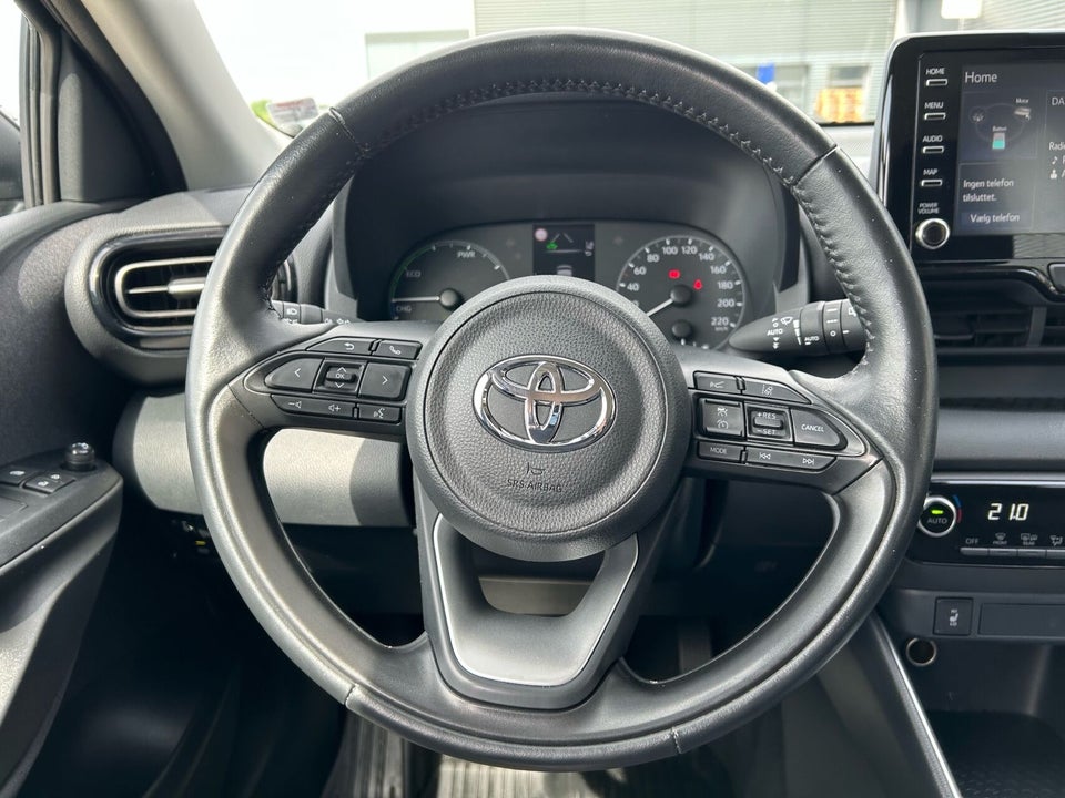 Toyota Yaris 1,5 Hybrid Active Tech e-CVT 5d