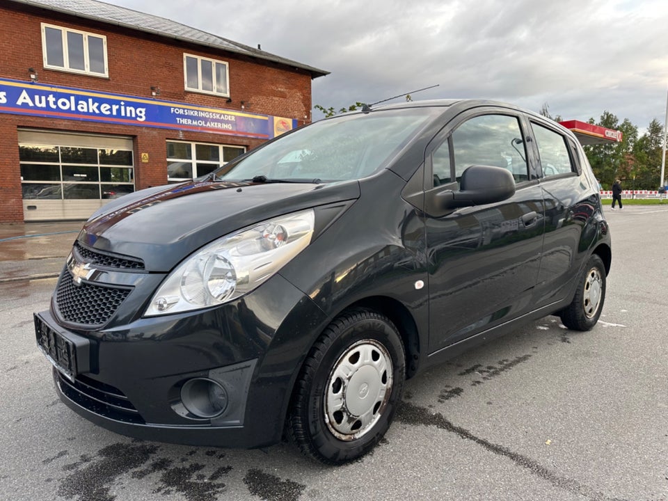 Chevrolet Spark 1,0 LS 5d