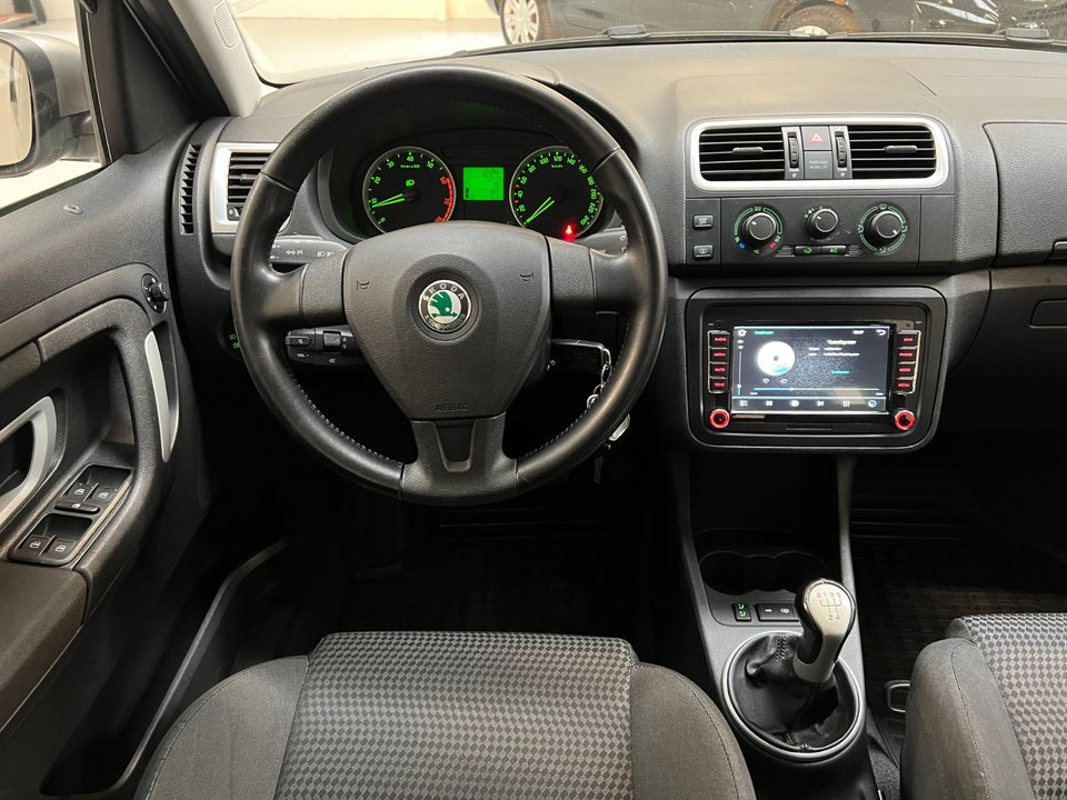 Skoda Roomster 1,6 16V Comfort 5d