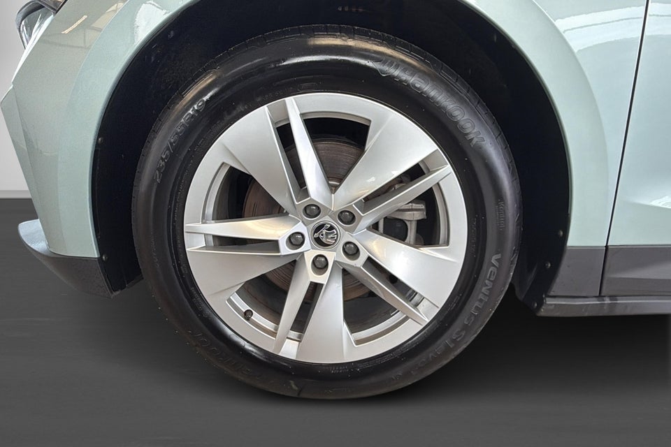 Skoda Enyaq 60 iV Premium 5d