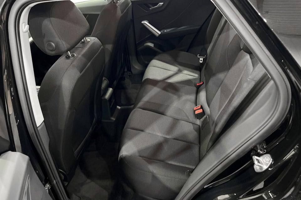 Audi Q2 35 TFSi Prestige S-tr. 5d