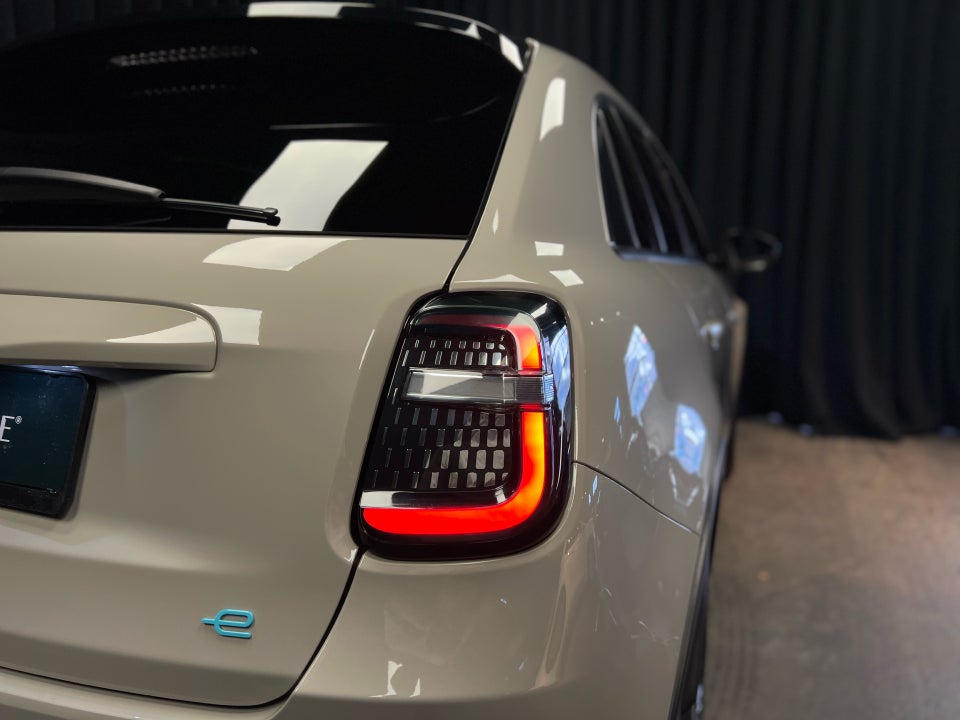 Fiat 600e 54 la Prima 5d