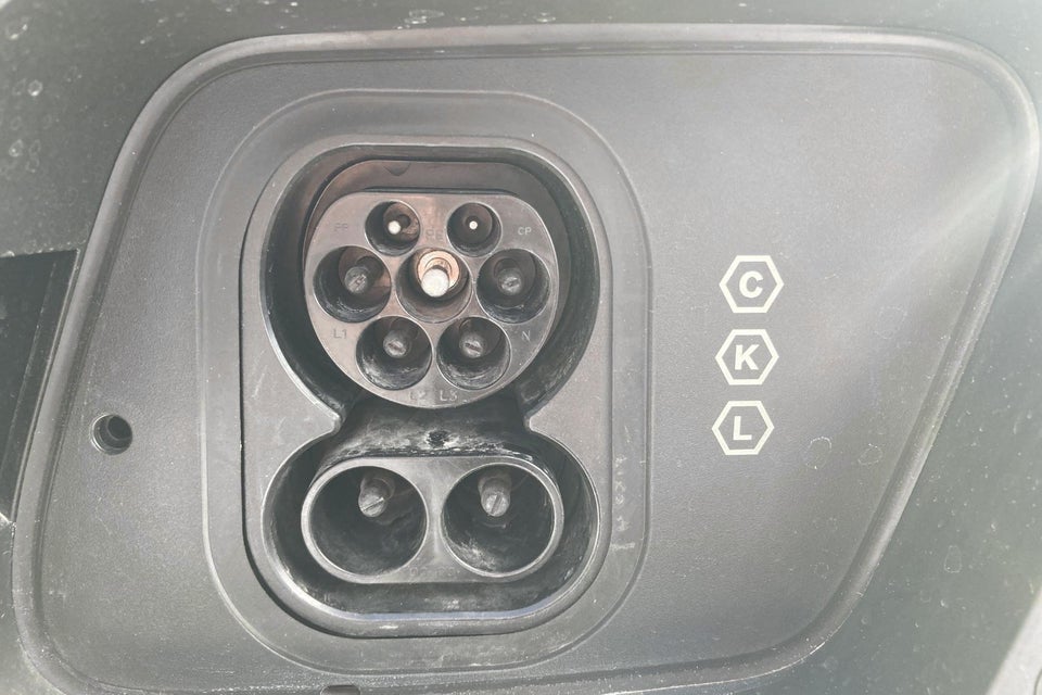 Volvo EX30 Twin Performance Plus 5d