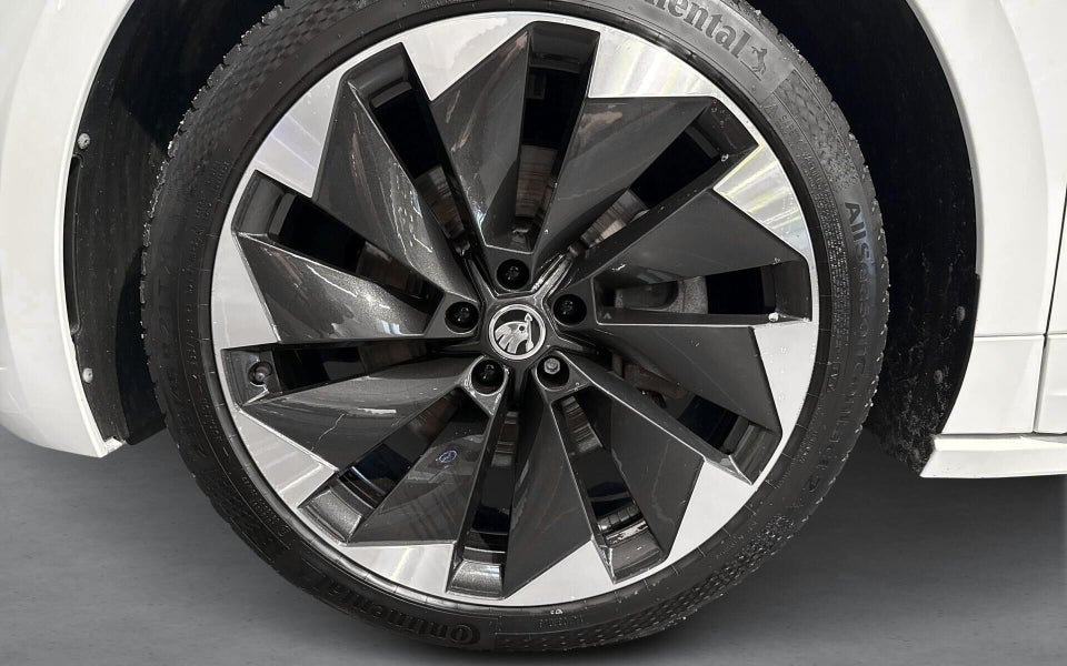 Skoda Enyaq 80 iV Sportline 5d